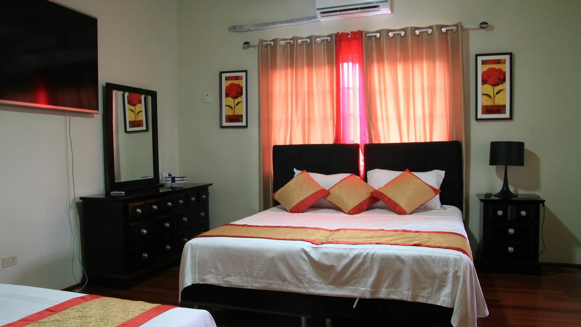 ***  Negril Sky Blue Resorts Ltd Jamaica